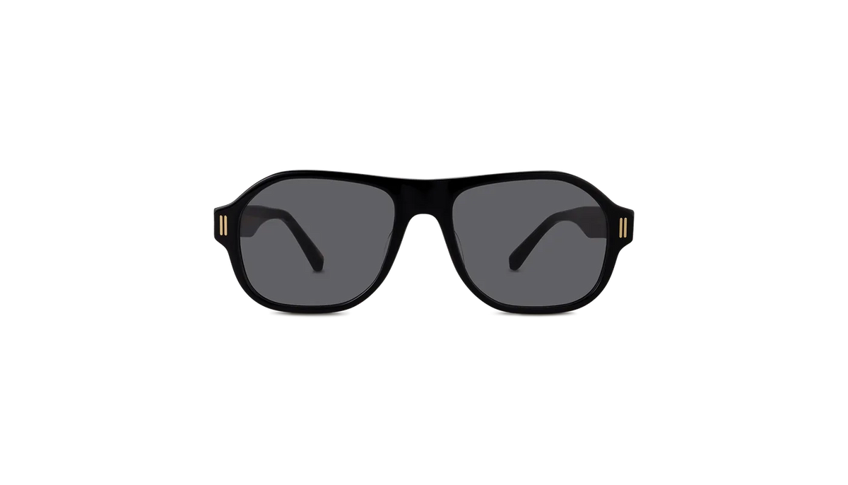 #color_Black with Classic Grey Lens