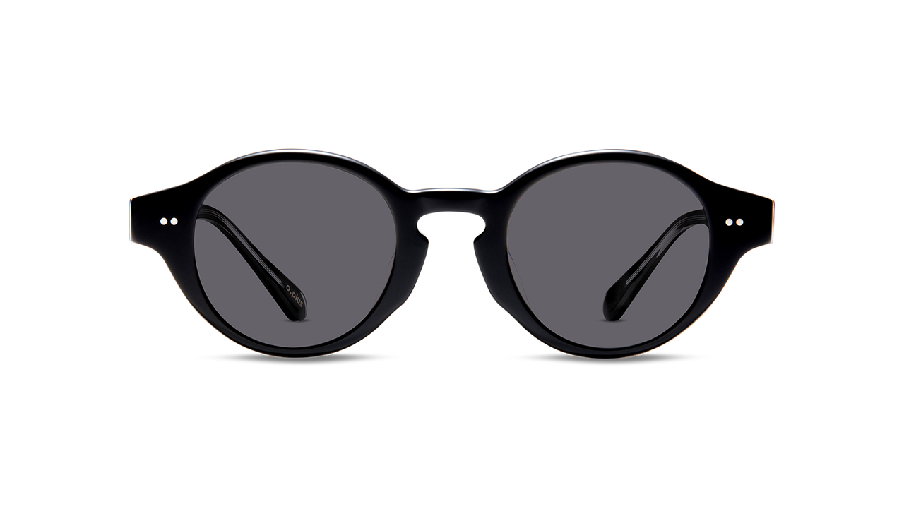 #color_Black with Classic Grey Lens